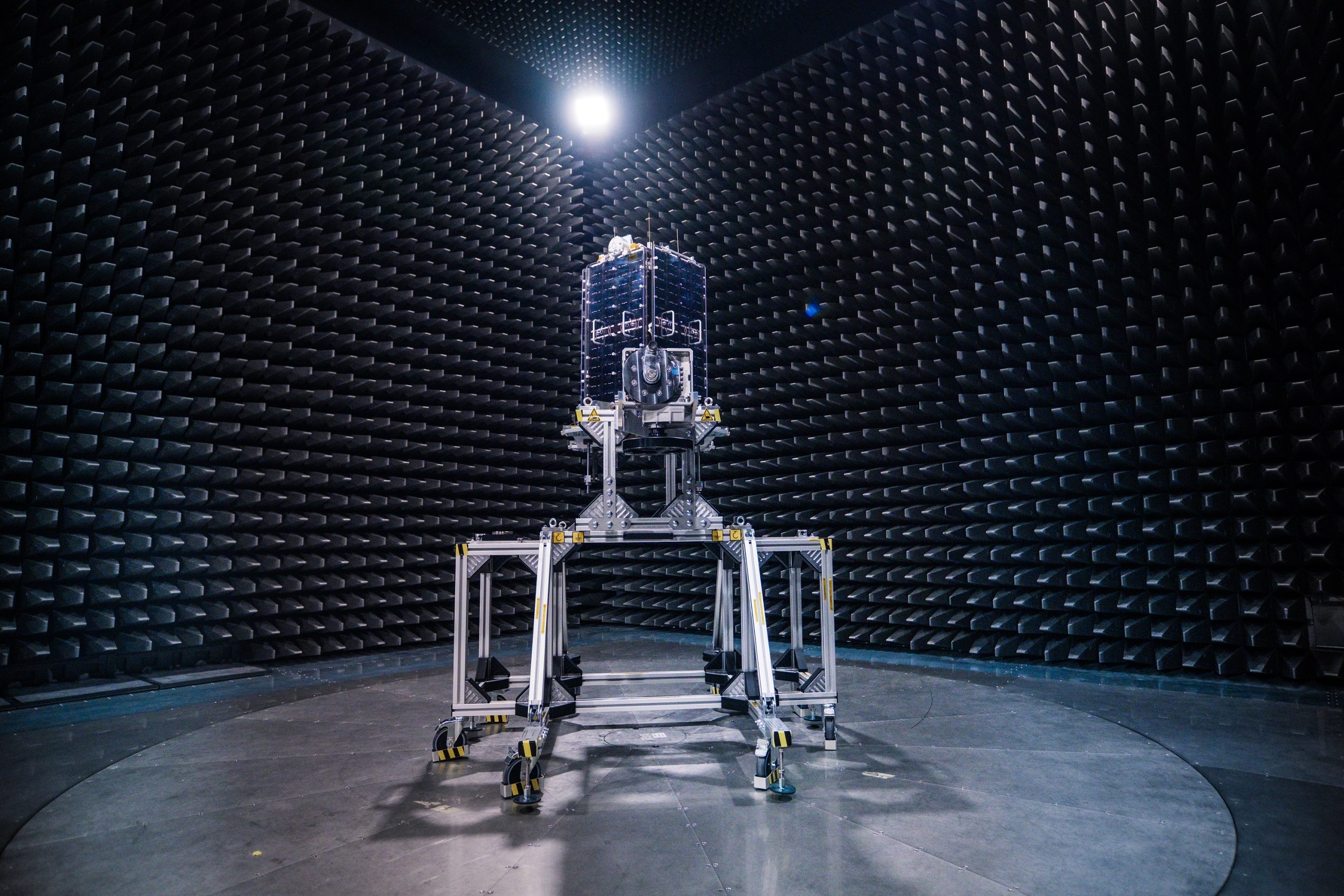 MICROHETSAT DI SITAEL: È IN ORBITA IL PRIMO SATELLITE COMPLETAMENTE ELETTRICO E AL 100% MADE IN ITALY